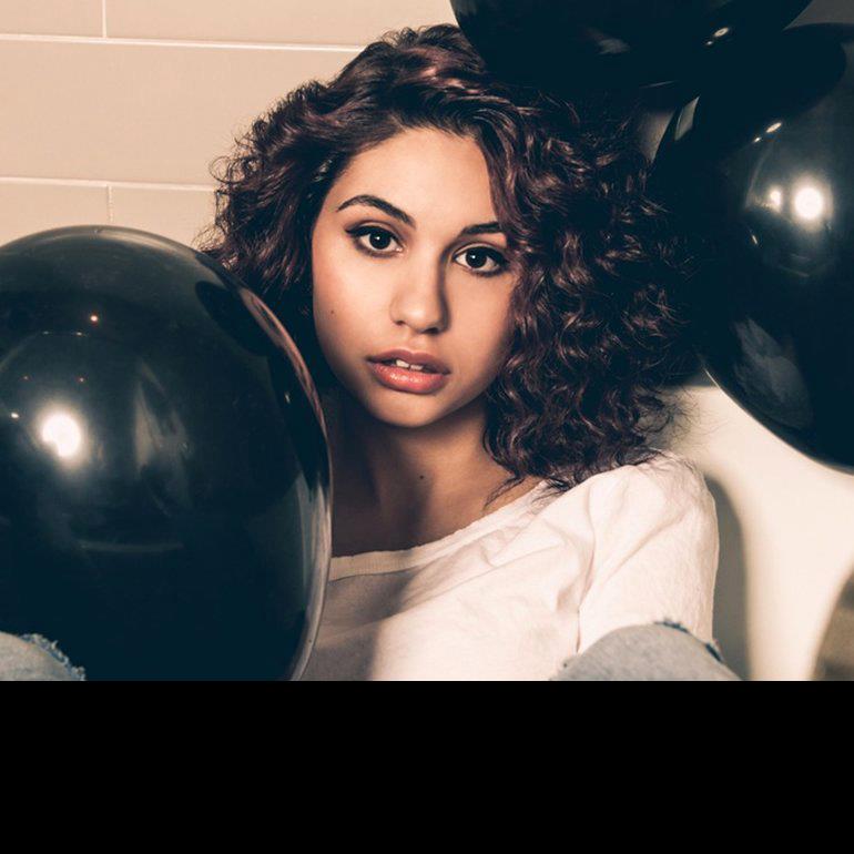 Zedd & Alessia Cara Zedd & Alessia Cara, Stay, Easy Piano