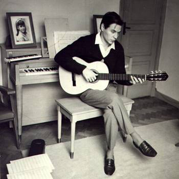 Antonio Carlos Jobim Antonio Carlos Jobim, A Felicidade, Piano, Vocal & Guitar (Right-Hand Melody)