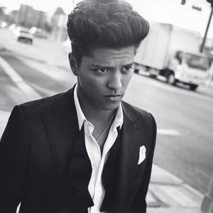 Bruno Mars Bruno Mars, Too Good To Say Goodbye, Piano, Vocal & Guitar (Right-Hand Melody)